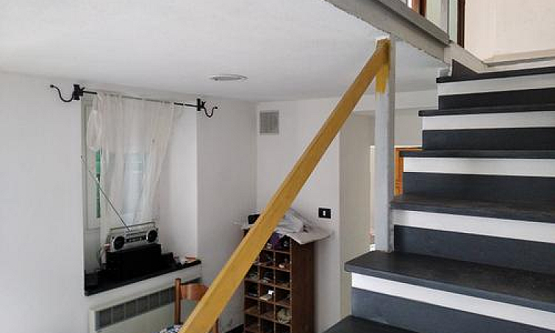 Casa Semi Indipenden...