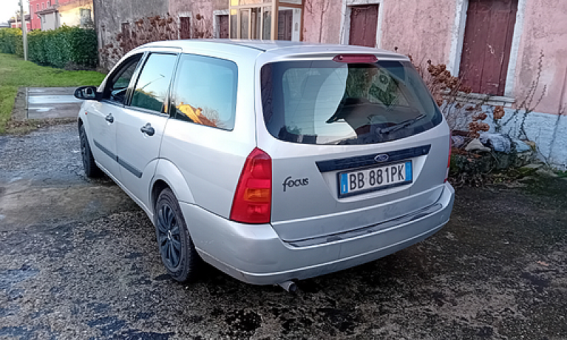 Ford Focus 1.6 Gpl...
