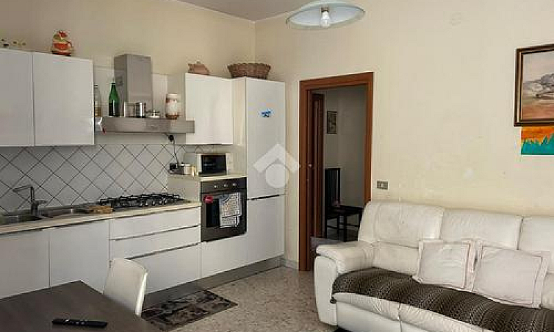 3 Locali A Cosenza...