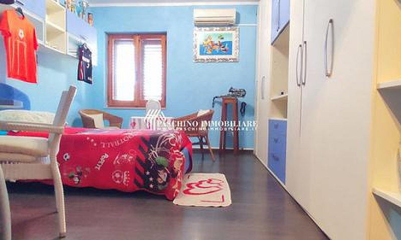 Appartamento, Castel...