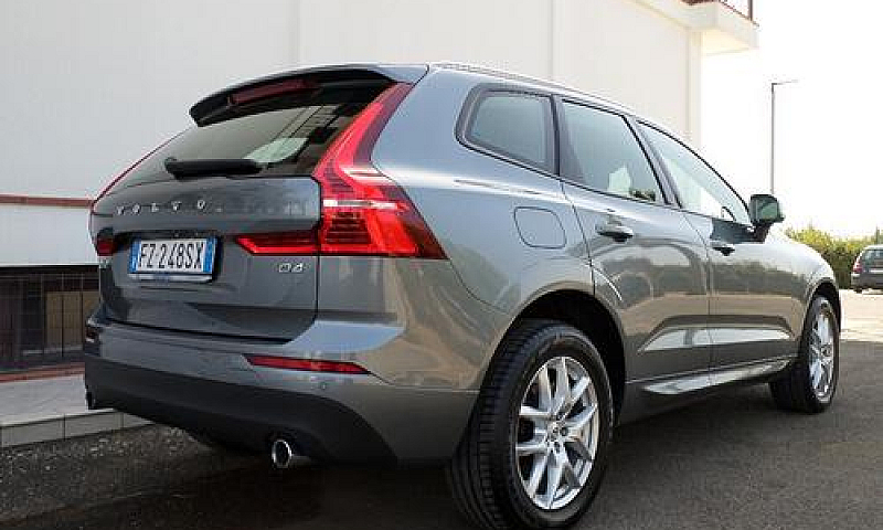 Volvo Xc60 D4 Moment...