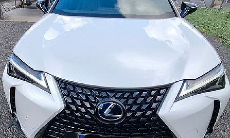 Lexus Ux 250H Hybrid...