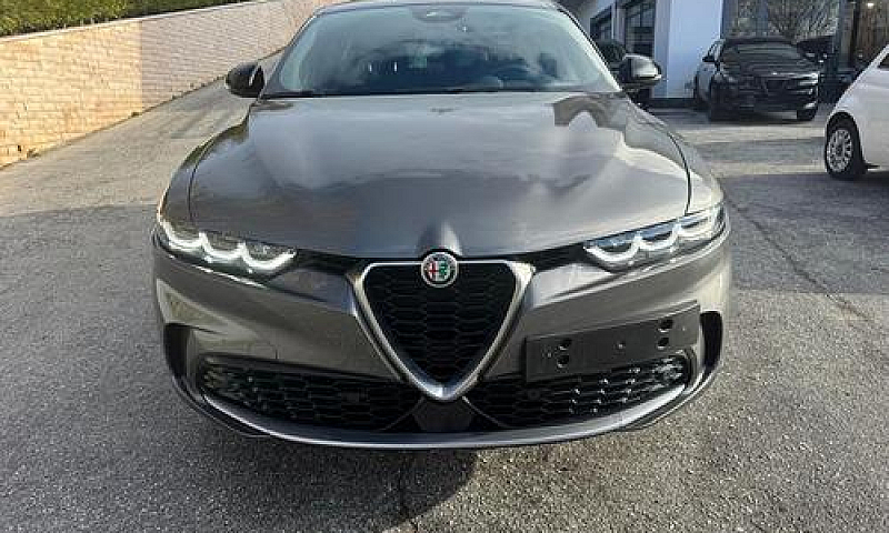 Alfa Romeo Tonale 1....