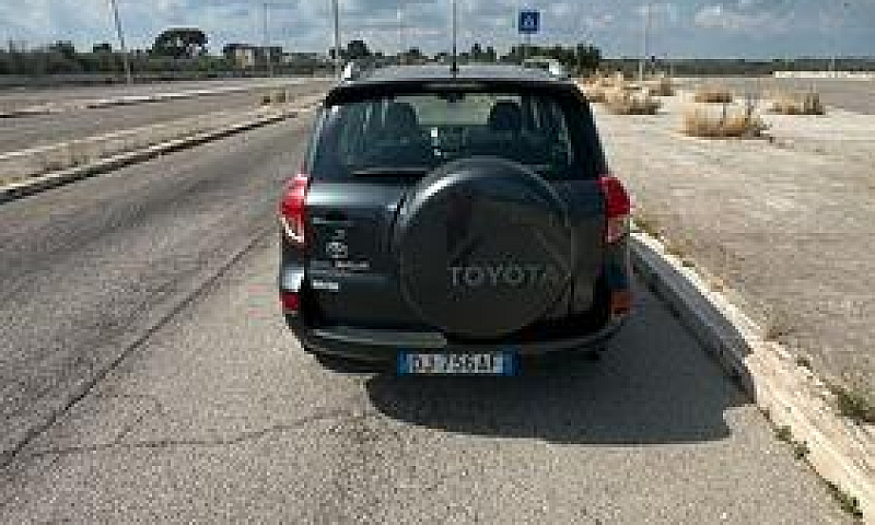 Toyota Rav 4 2.2 D-4...