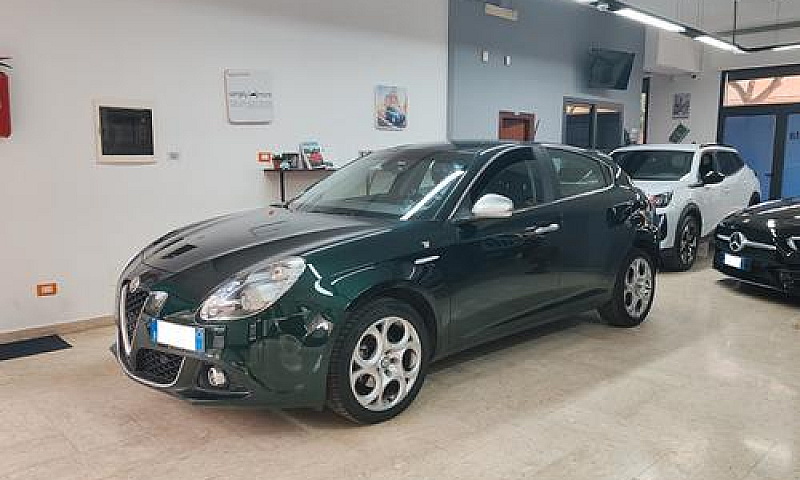 Alfa Romeo Giulietta...