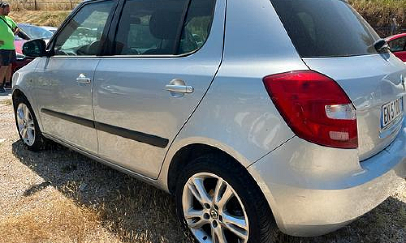 Skoda Fabia 1.2 Tsi ...