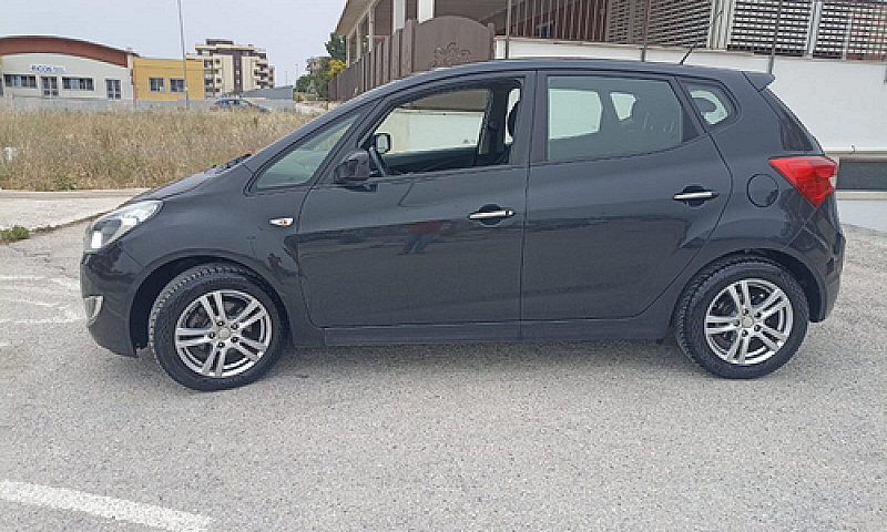 Hyundai Ix20 178.000...