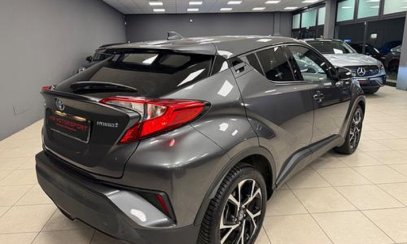 Toyota C-Hr 1.8 Hybr...