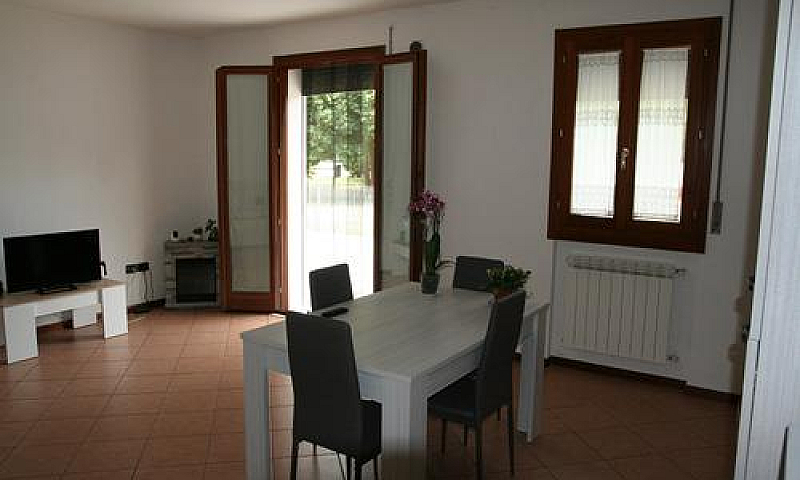 Appartamento Con Gia...