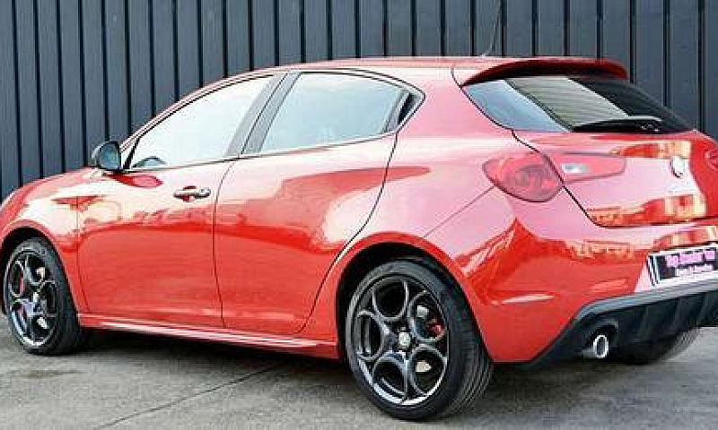 Alfa Romeo Giulietta...