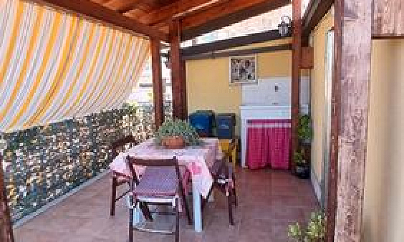 Casa Indipendente...
