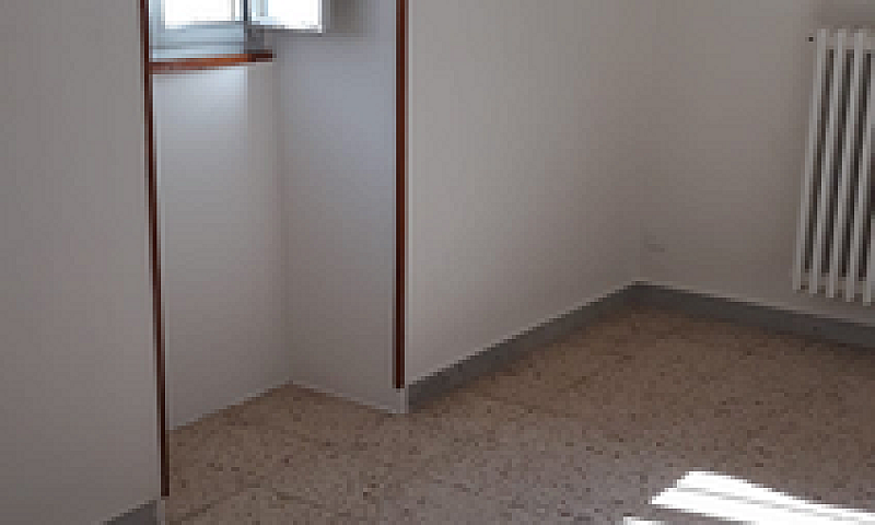 Appartamento Di 90 M...