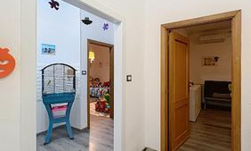 Casa Bi-Familiare Co...
