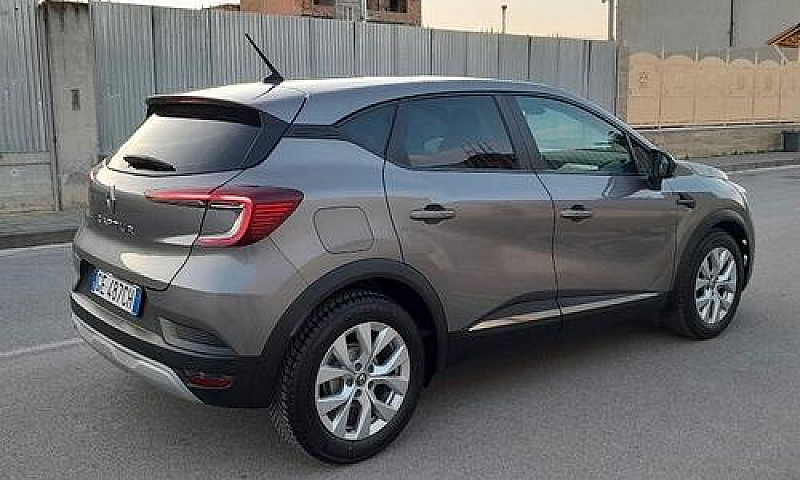 Renault Captur Blue ...