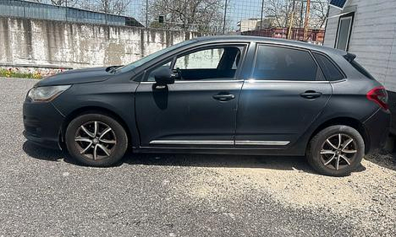 Citroen C4 1.6 Hd 90...