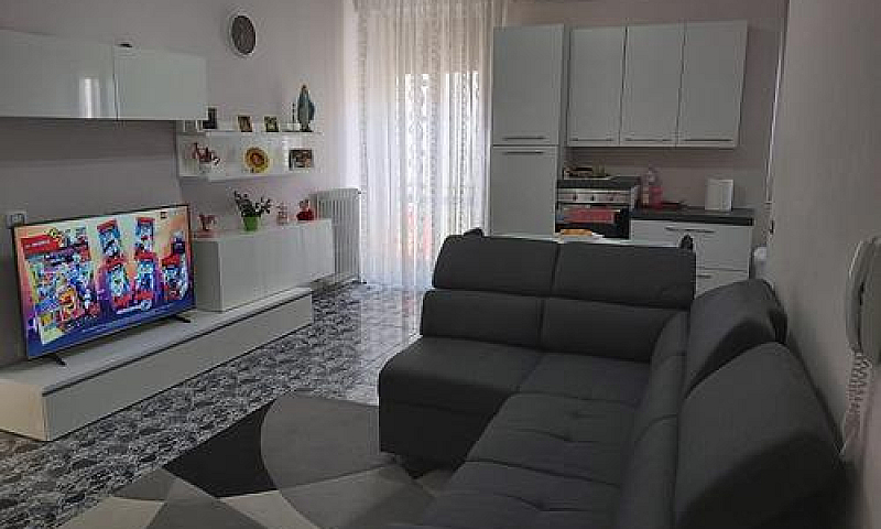 Casa Completamente R...