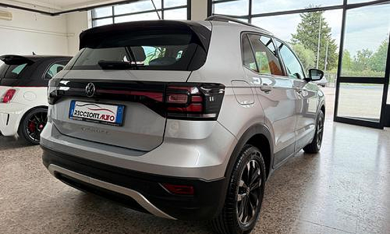 Volkswagen T-Cross 1...