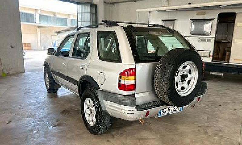 Opel Frontera 2.2 Dt...