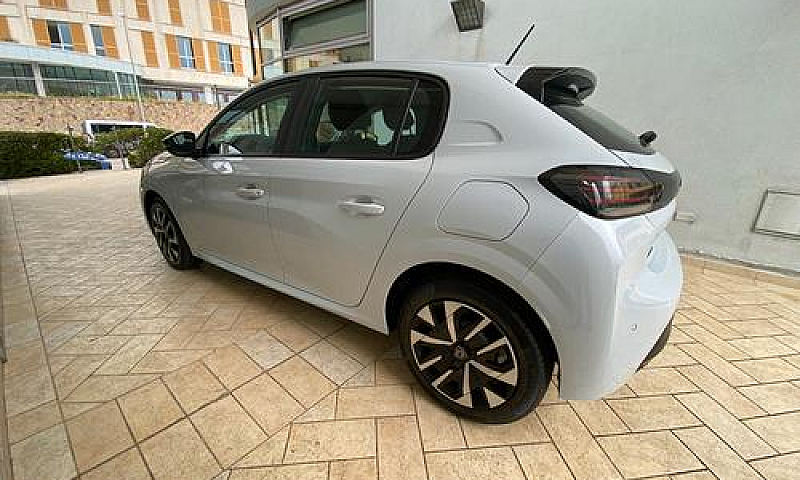 Peugeot 208 5P Style...
