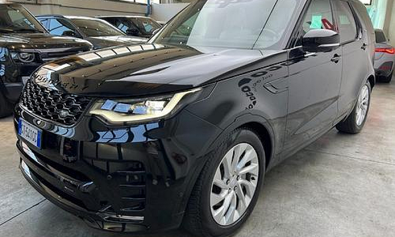 Land Rover Discovery...