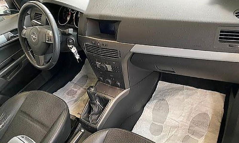 Opel Astra 1.7 Cdti ...