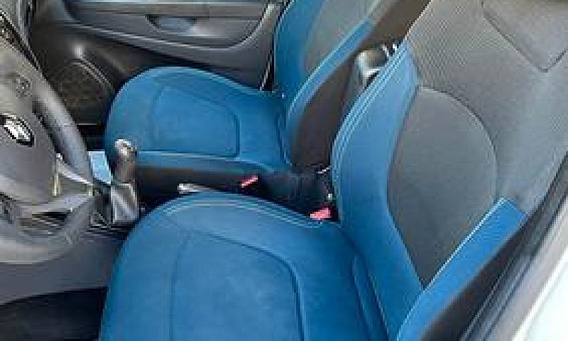 Renault Captur 1.5 D...
