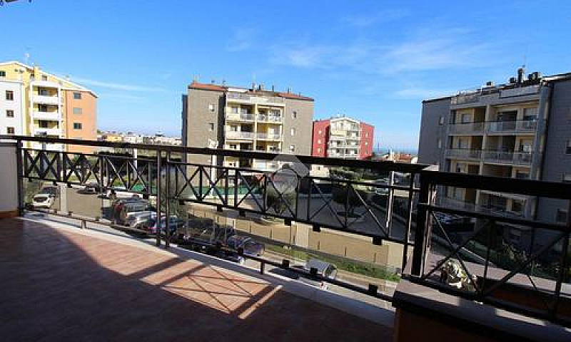 4 Locali A Termoli...