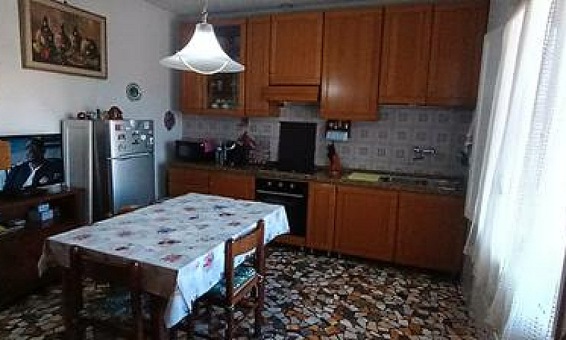 Appartamento In Vers...