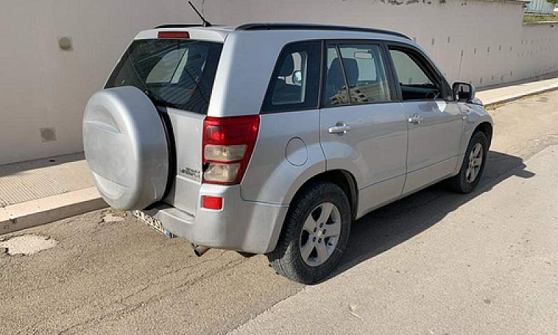 Suzuki Gran Vitara 1...