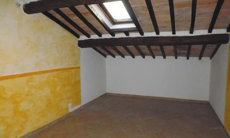 Appartamento A Ascia...