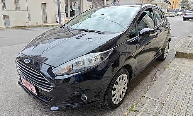 Ford Fiesta 1.5 Tdci...