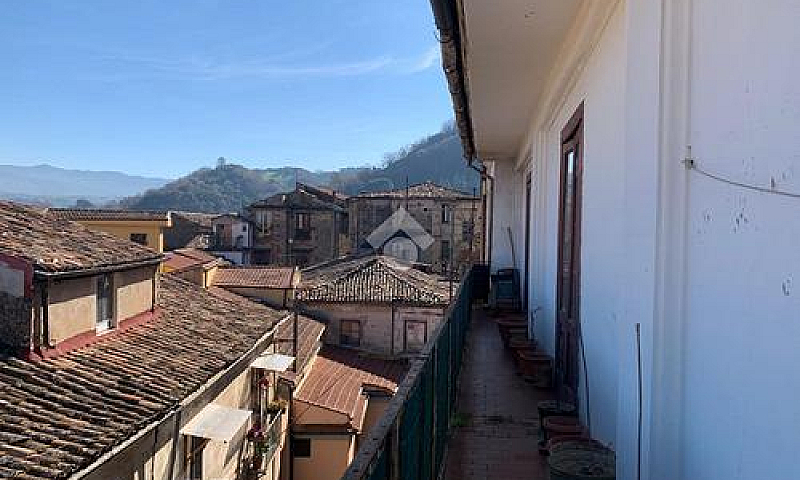 6 Locali A Cosenza...
