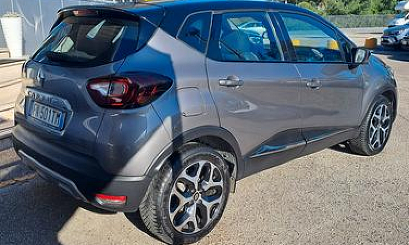 Renault Captur 1.5 D...