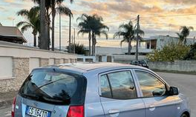 Kia Picanto 1.0 Benz...