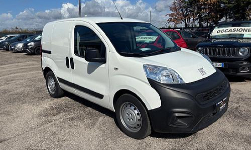 Fiat Fiorino Van...