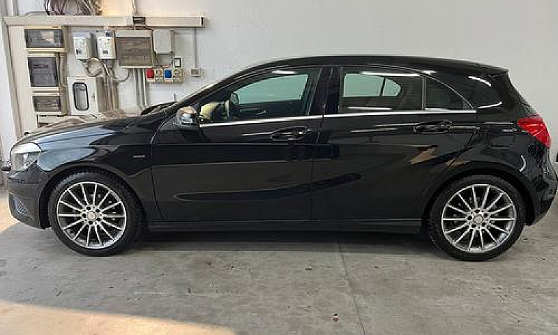Mercedes-Benz A 180 ...