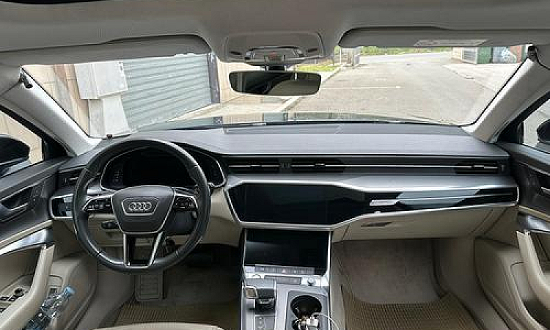 Audi A6 2022...