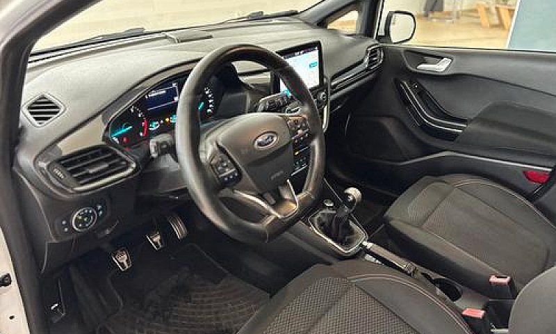 Ford Fiesta 1.1 85 C...