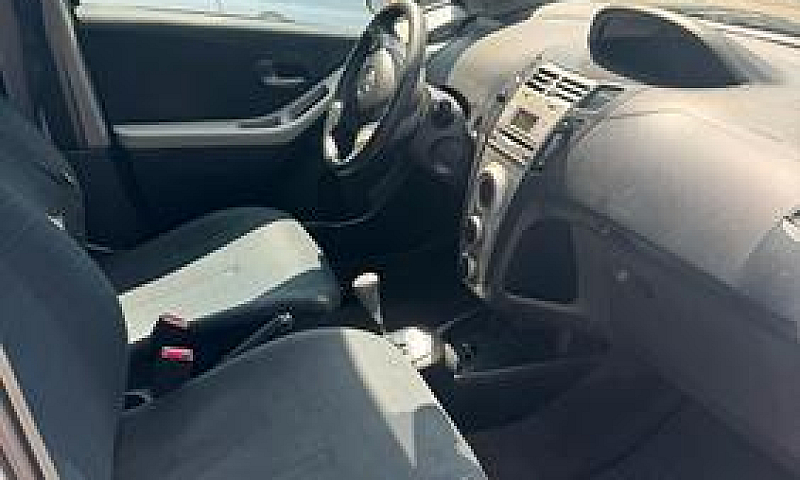 Toyota Yaris 5Porte ...