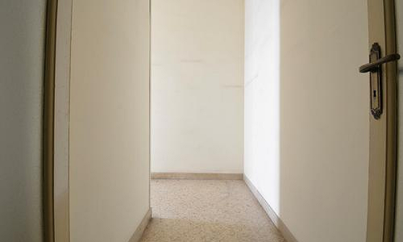 Via Del Vespro - 3 L...