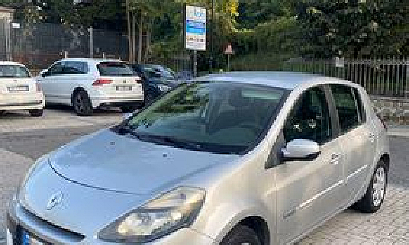 Renault Clio 1.5 Dci...