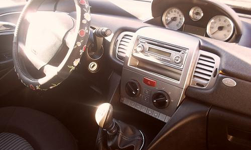 Lancia Ypsilon 1.2 A...