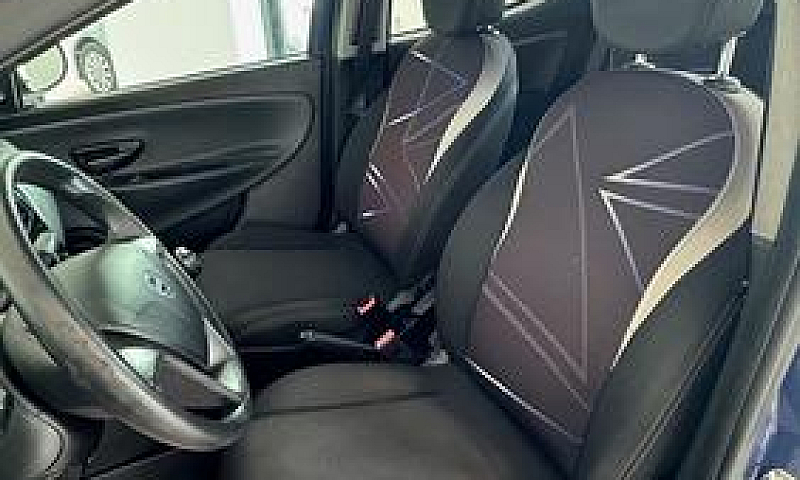 Lancia Ypsilon 1.3 M...