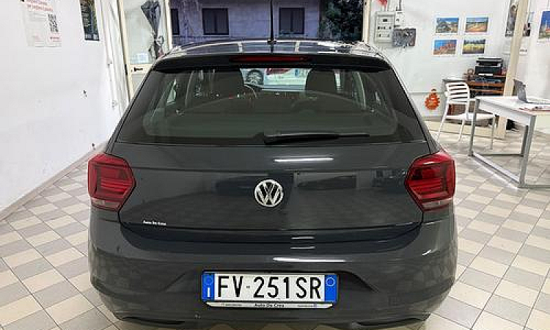 Volkswagen Polo 1.6 ...