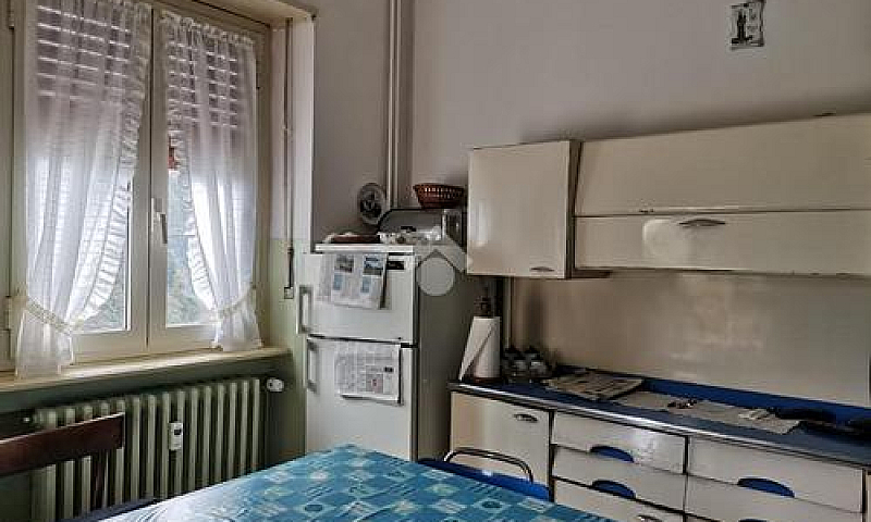 5 Locali A Veglio...