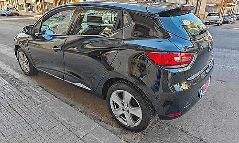 Renault Clio 1.5 Dci...