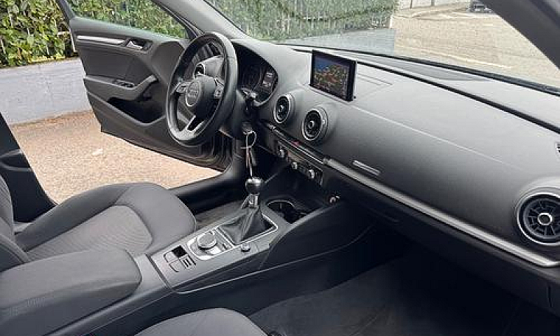 Audi A3 Spb 30 Tdi B...