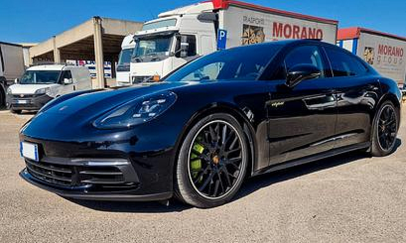 Porsche Panamera 2.9...