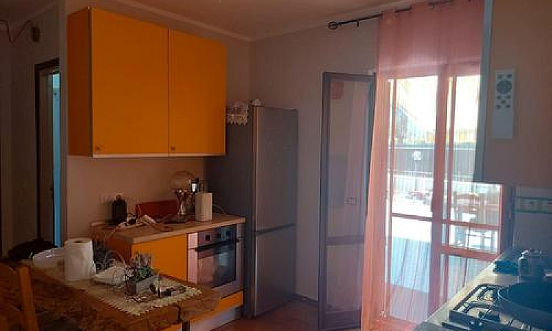 Appartamento Con Gia...