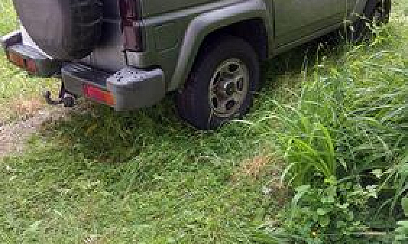 Daihatsu Feroza - 19...